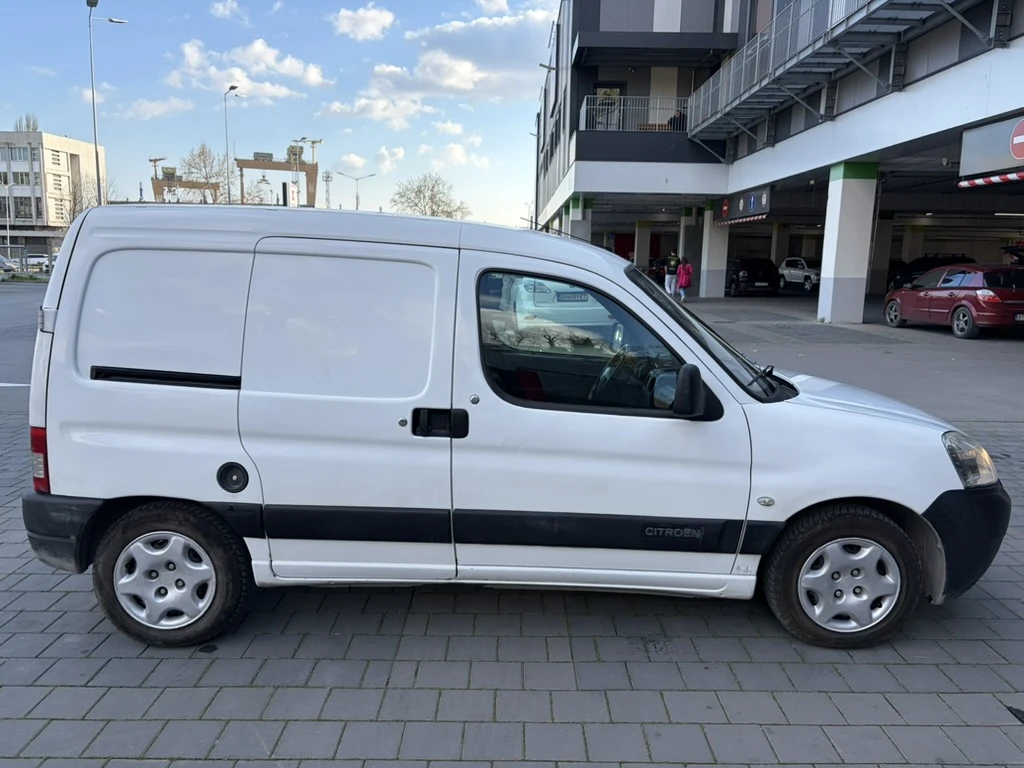 Citroen Berlingo 1.6 HDi, снимка 6 - Автомобили и джипове - 56422982