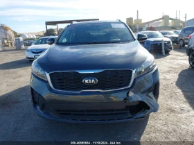 Kia Sorento 3.3L V-6 DI, DOHC, VVT, 290HP Front Wheel Drive, снимка 4