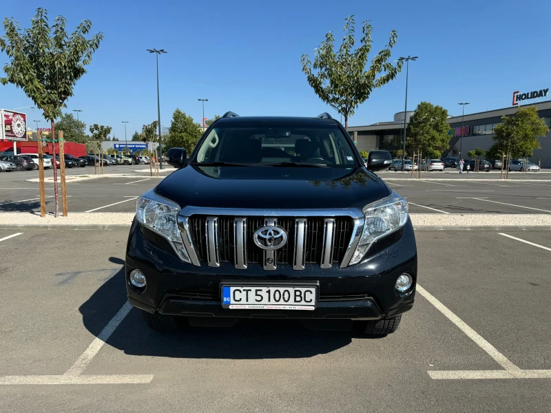 Toyota Land cruiser 2.8 D Full Първи собственик , снимка 1 - Автомобили и джипове - 47221178