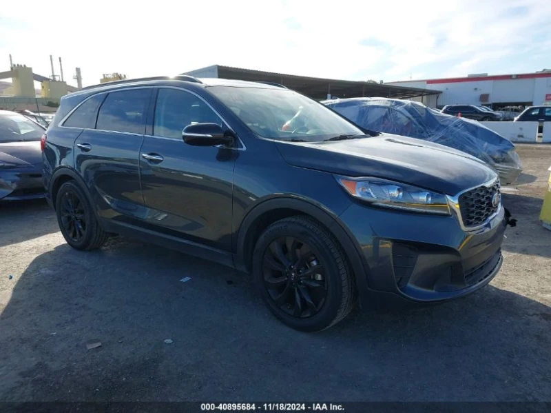 Kia Sorento 3.3L V-6 DI, DOHC, VVT, 290HP Front Wheel Drive, снимка 1 - Автомобили и джипове - 48394028