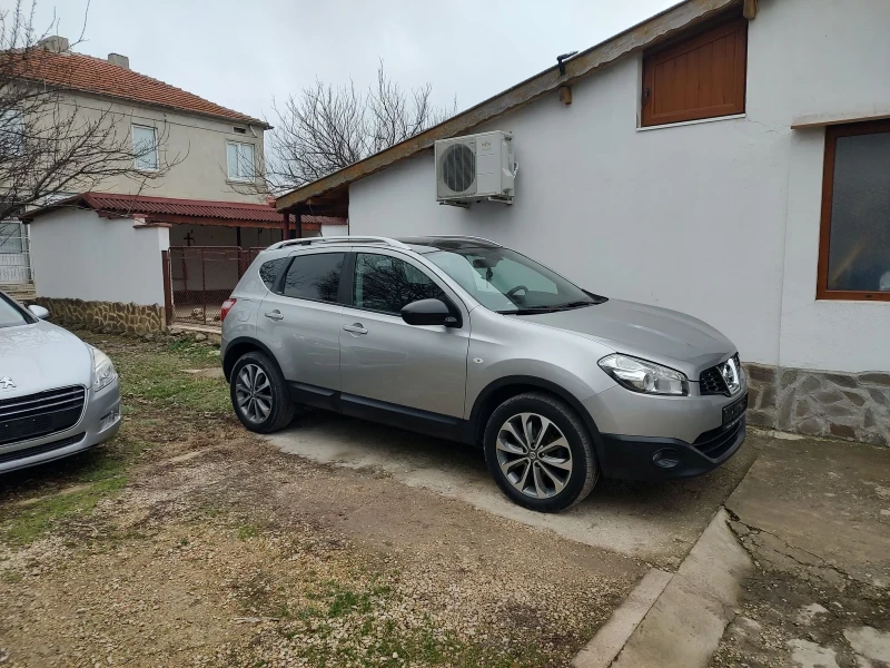 Nissan Qashqai 2.0D 150k.c., 4х4, автоматик, навигация, камера , снимка 6 - Автомобили и джипове - 48936798