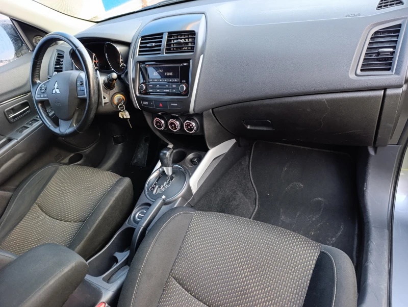 Mitsubishi ASX 2.2DiD ШВЕЙЦАРИЯ, снимка 12 - Автомобили и джипове - 52168371
