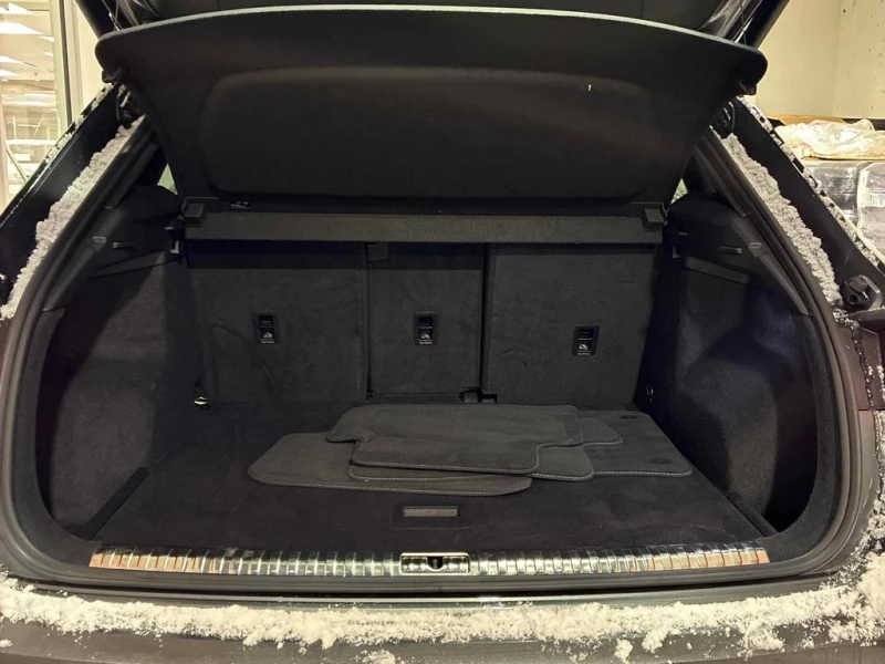 Audi Q3 * Technik * CARFAX * БЕЗ ПЪРВОНАЧАЛНА ВНОСКА, снимка 12 - Автомобили и джипове - 52732649