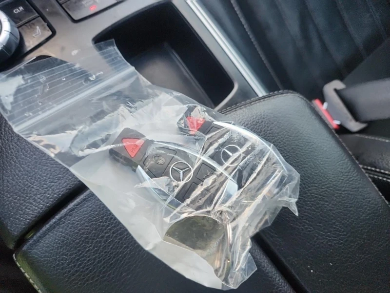 Mercedes-Benz GL 350 d* 4MATIC* AMG-pack* Distr* H/К* 360* Подгрев* Пан, снимка 8 - Автомобили и джипове - 52938278