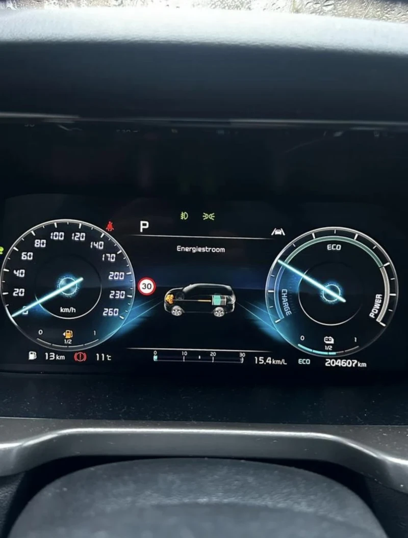 Kia Sorento 1.6 T-GDI Hybrid Executive , снимка 15 - Автомобили и джипове - 53496213