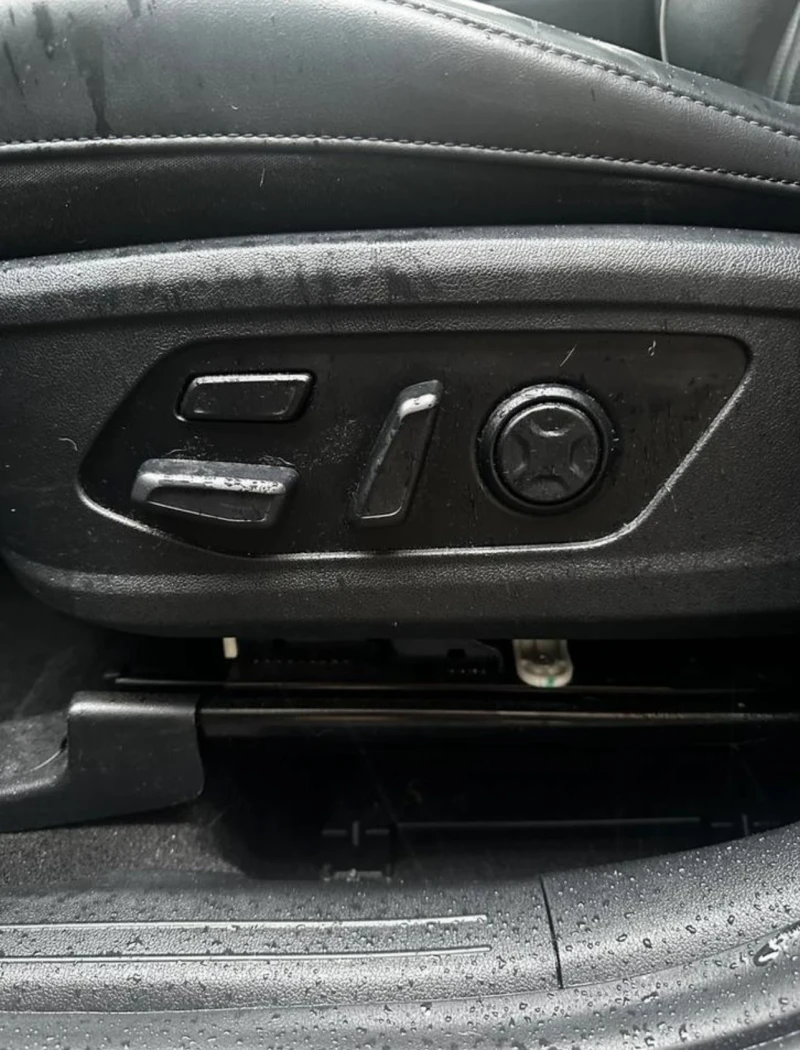 Kia Sorento 1.6 T-GDI Hybrid Executive , снимка 9 - Автомобили и джипове - 53496213