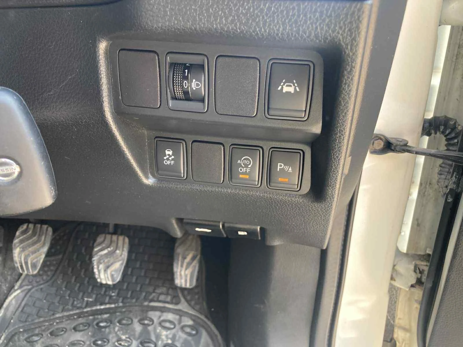 Nissan Qashqai 1, 2 Ti 270961A - изображение 10