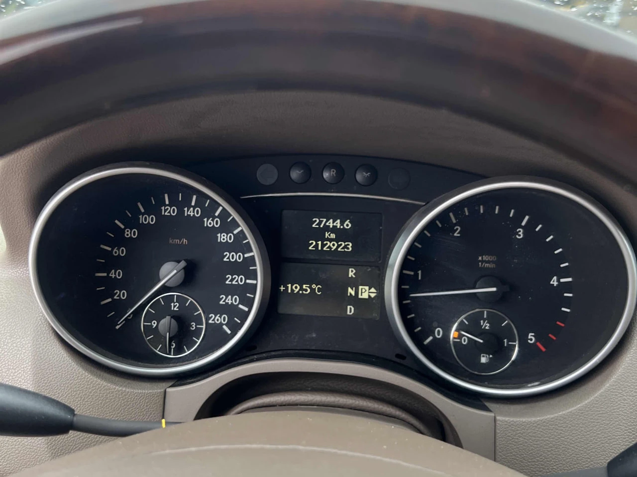 Mercedes-Benz ML * АВТО КРЕДИТ* ЦЕНА ДО БГ * CARFAX *  - изображение 7