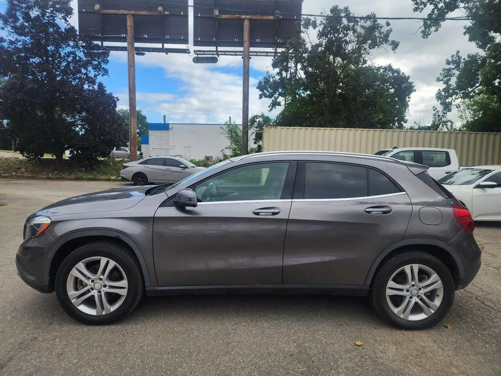 Mercedes-Benz GLA 250  - изображение 3