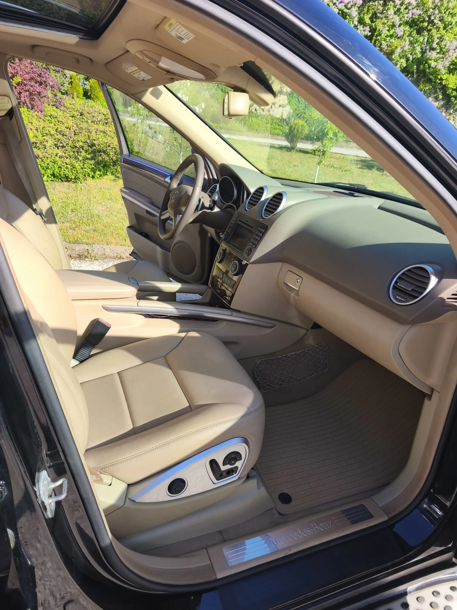 Mercedes-Benz ML 500 5.5 388 AMG Pack , снимка 16 - Автомобили и джипове - 53574051