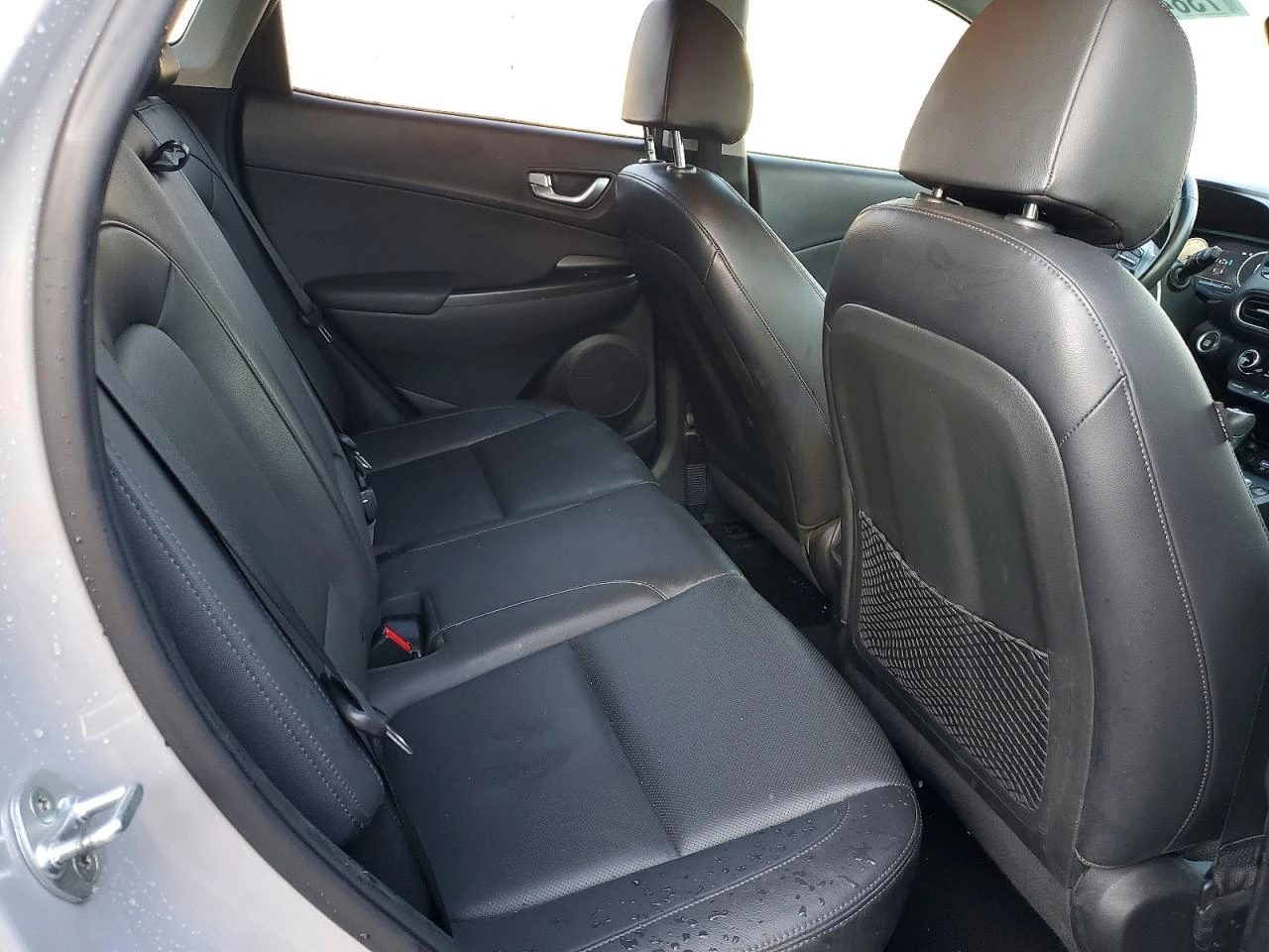 Hyundai Kona 1.6l Limited, снимка 11 - Автомобили и джипове - 53965654