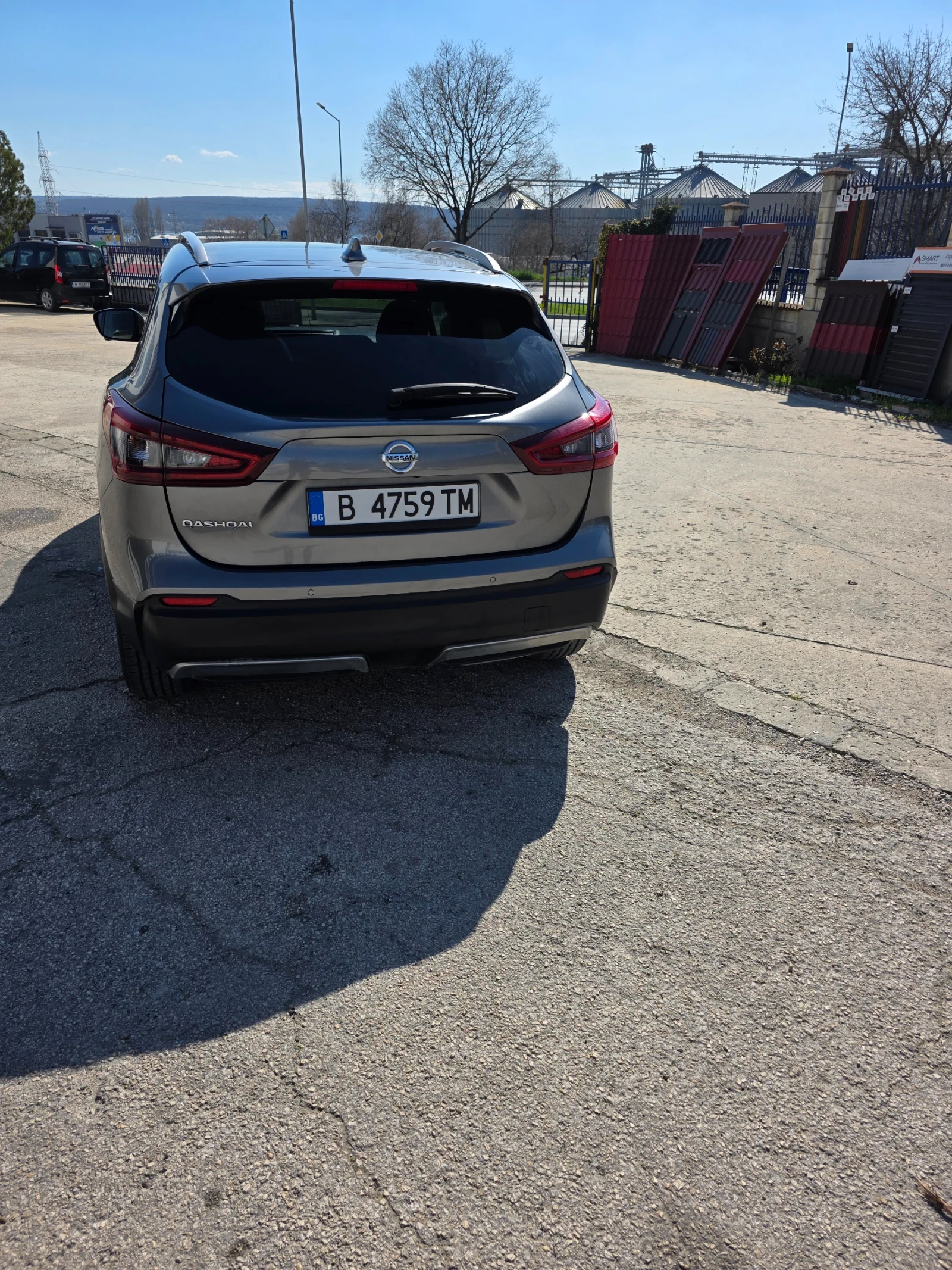 Nissan Qashqai Tekna, снимка 6 - Автомобили и джипове - 54111493