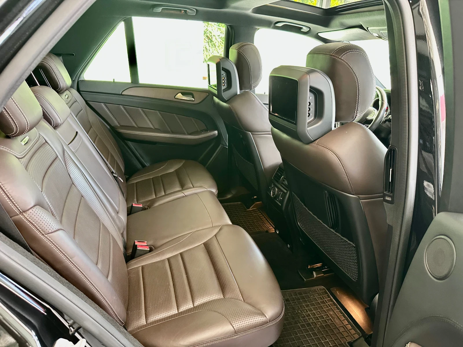 Mercedes-Benz GLE 63 S AMG ЛИЗИНГ/БАРТЕР, снимка 14 - Автомобили и джипове - 54746052