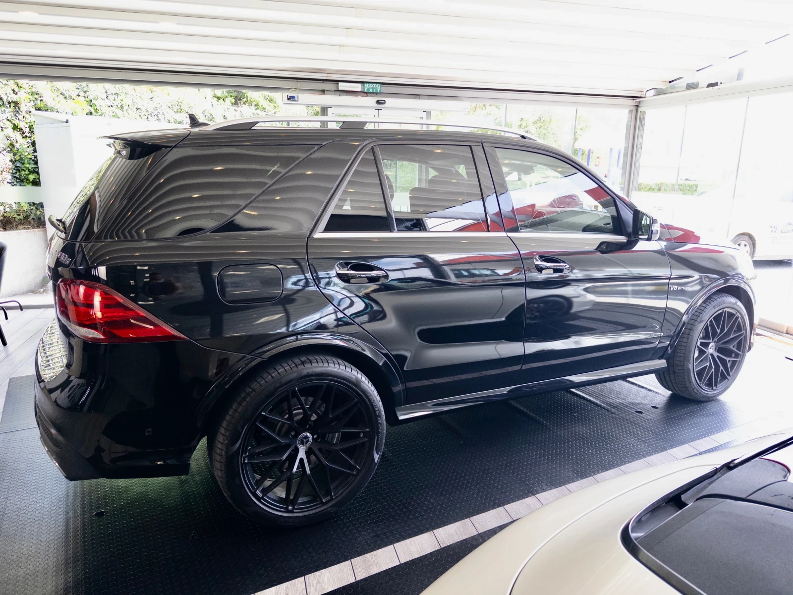 Mercedes-Benz GLE 63 S AMG ЛИЗИНГ/БАРТЕР, снимка 7 - Автомобили и джипове - 54746052