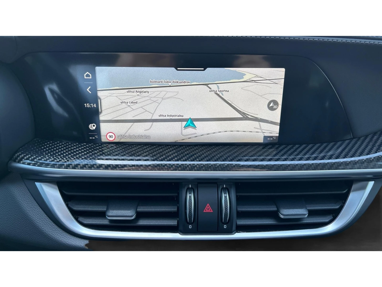 Alfa Romeo Stelvio Месечна вноска от 738  , снимка 15 - Автомобили и джипове - 54477136