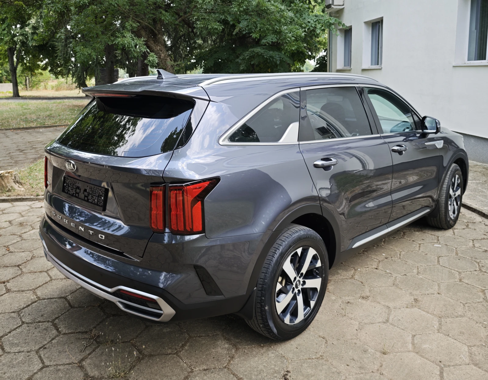 Kia Sorento 2.2 CRDI 4x4, снимка 6 - Автомобили и джипове - 55292659