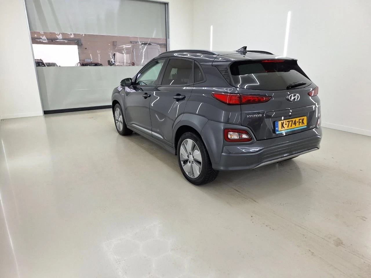 Hyundai Kona, снимка 3 - Автомобили и джипове - 54755465