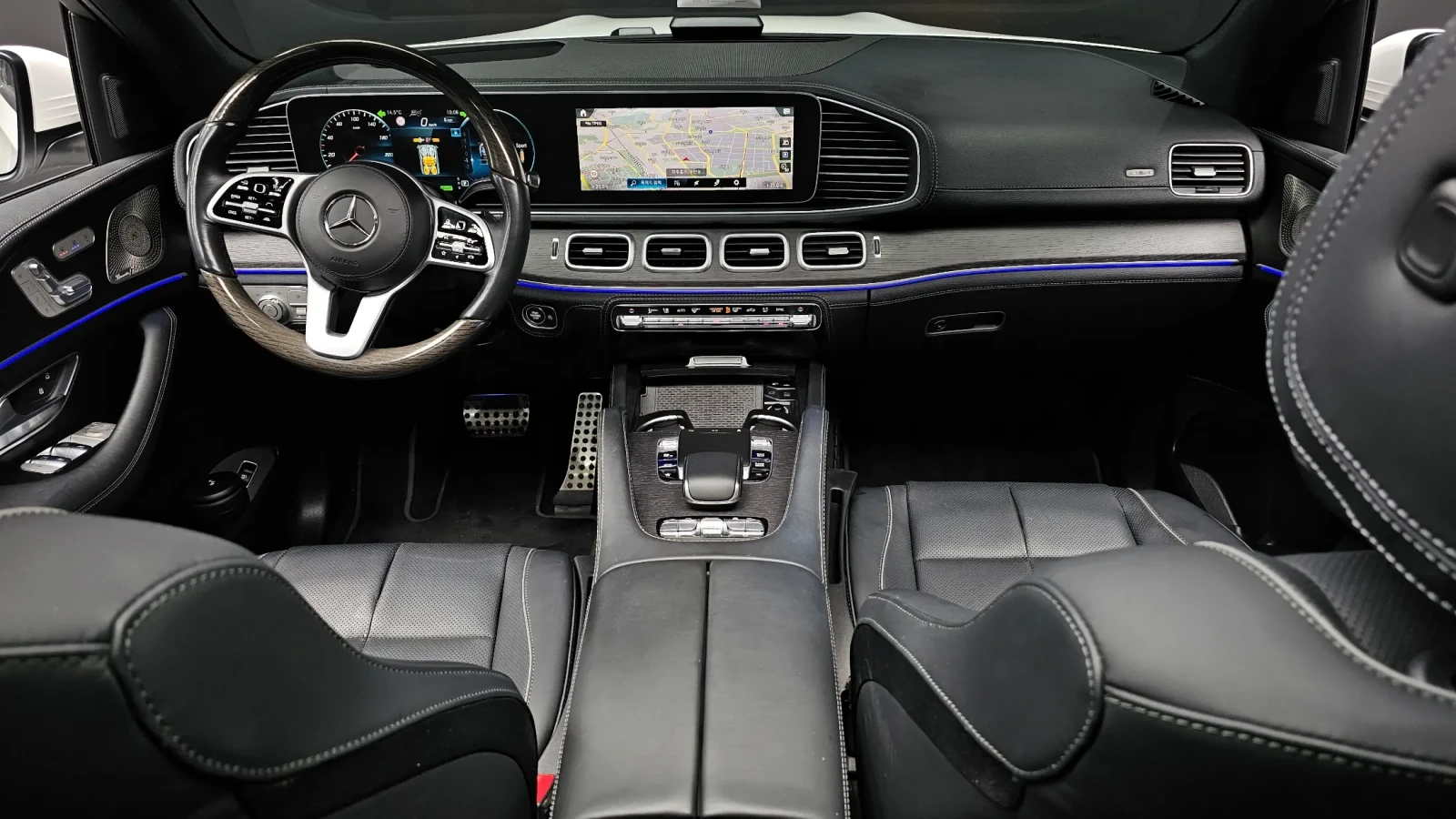 Mercedes-Benz GLS580 3.0 4MATIC, Distronic, HeadUP, Масаж, Обдухване, 3, снимка 6 - Автомобили и джипове - 54871082