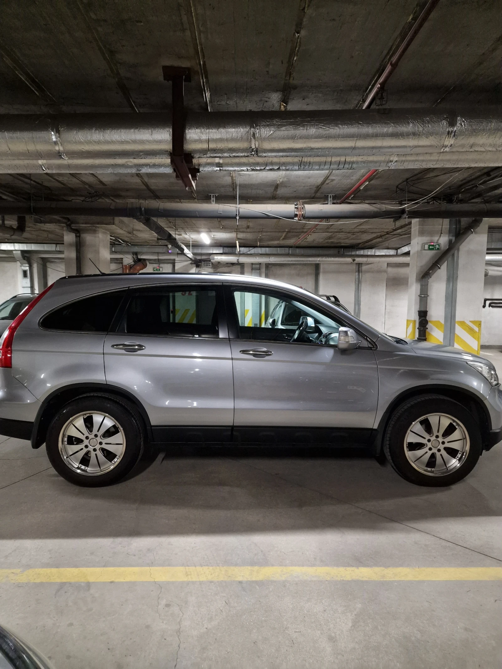 Honda Cr-v, снимка 4 - Автомобили и джипове - 54978713