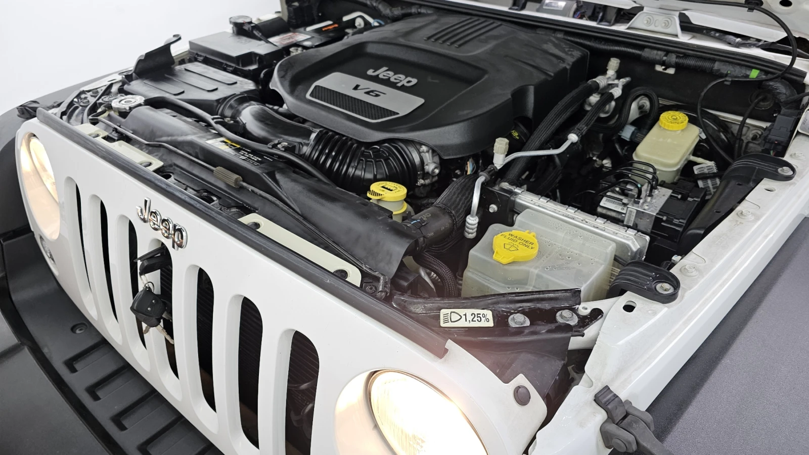 Jeep Wrangler 3.6 КРАЙНА ЦЕНА* encareu.com, снимка 6 - Автомобили и джипове - 55348447