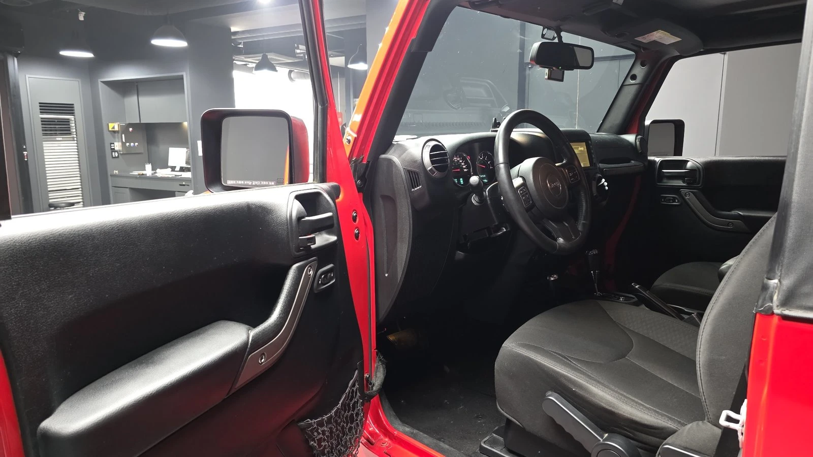 Jeep Wrangler 3.6* КРАЙНА ЦЕНА, снимка 10 - Автомобили и джипове - 55348447