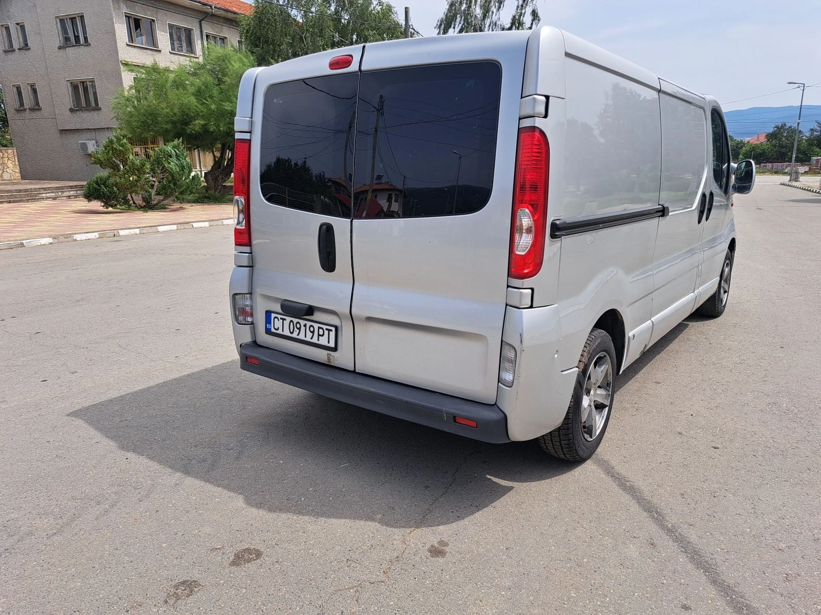 Renault Trafic Опел Виваро MAXI  - изображение 7