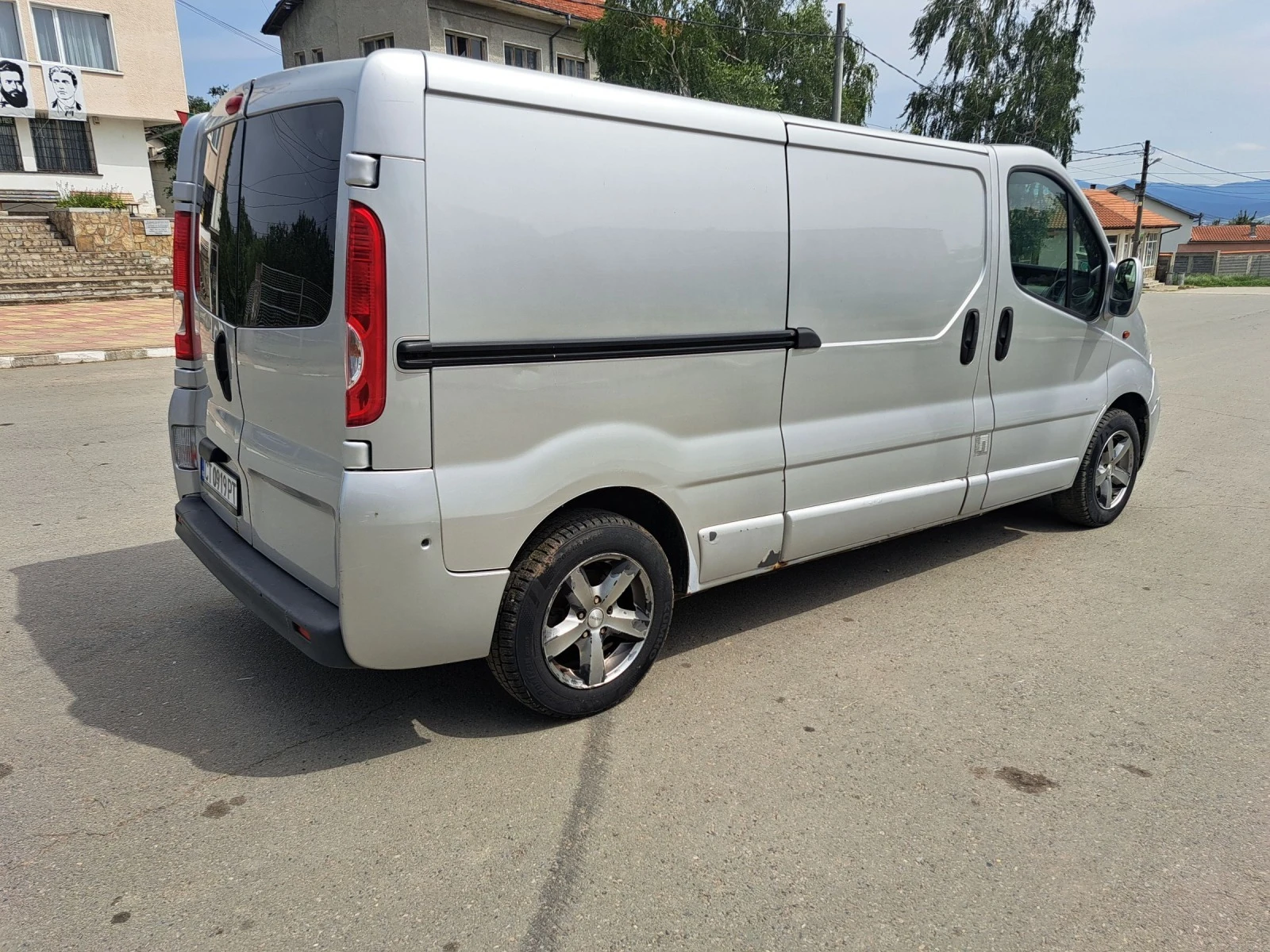 Renault Trafic Опел Виваро MAXI  - изображение 8