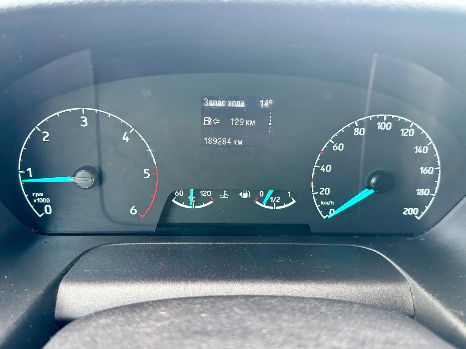 Ford Transit Custom 2.0D 131k evro6, снимка 10 - Бусове и автобуси - 53997378