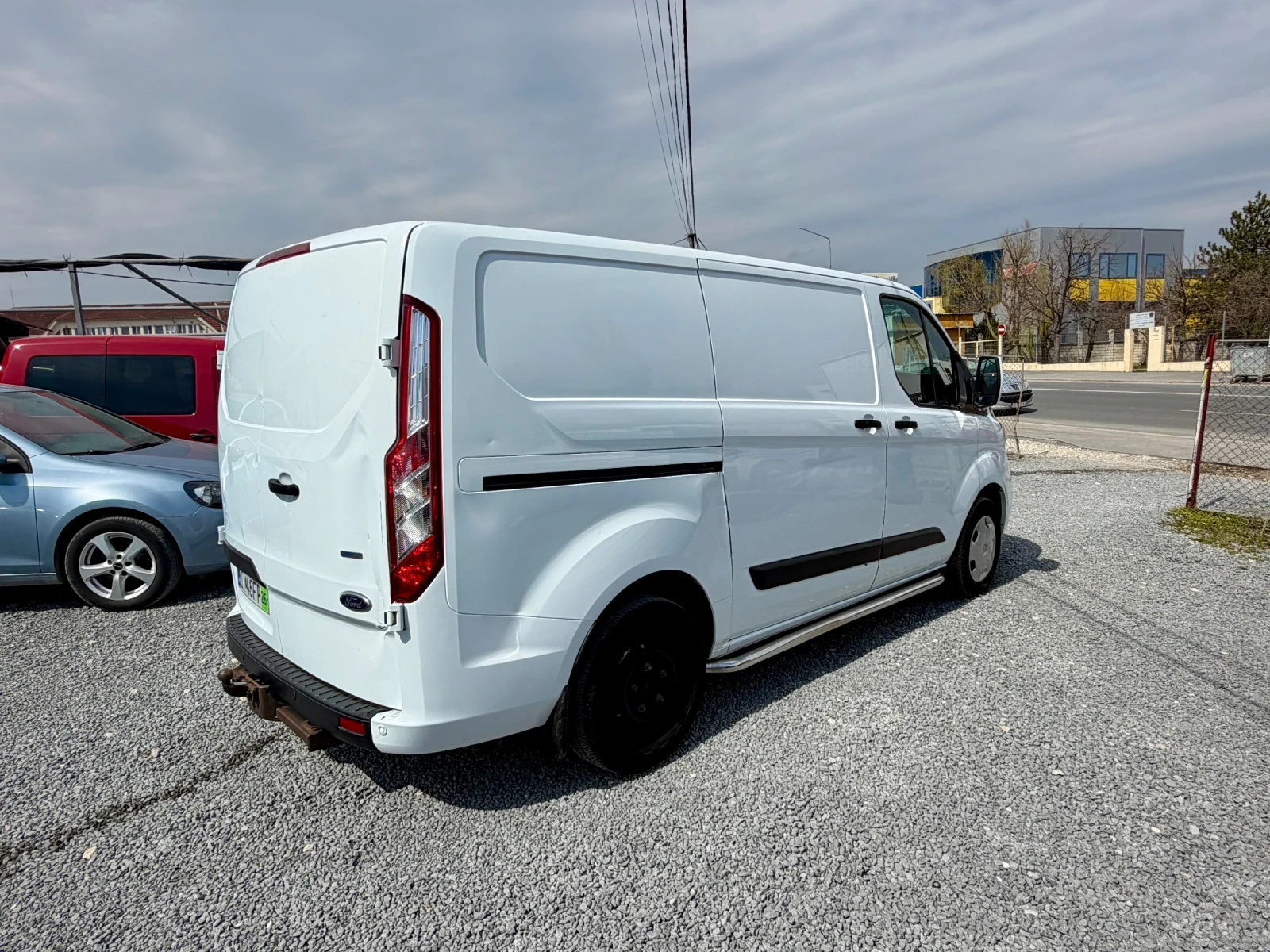 Ford Transit Custom 2.0D 131k evro6, снимка 4 - Бусове и автобуси - 53997378