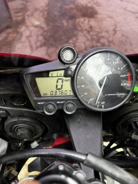 Yamaha YZF-R1, снимка 6