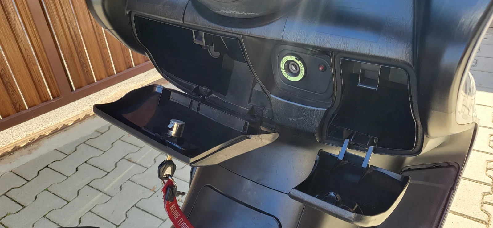 Yamaha Majesty 400, снимка 14 - Мотоциклети и мототехника - 54318817