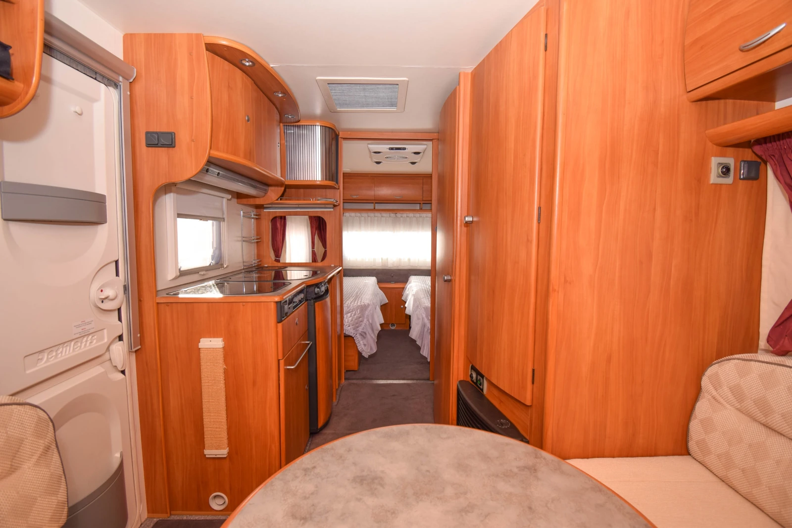 Каравана Dethleffs Beduin 510V+ КЛИМАТИК/МОТО МУВЪР - изображение 7