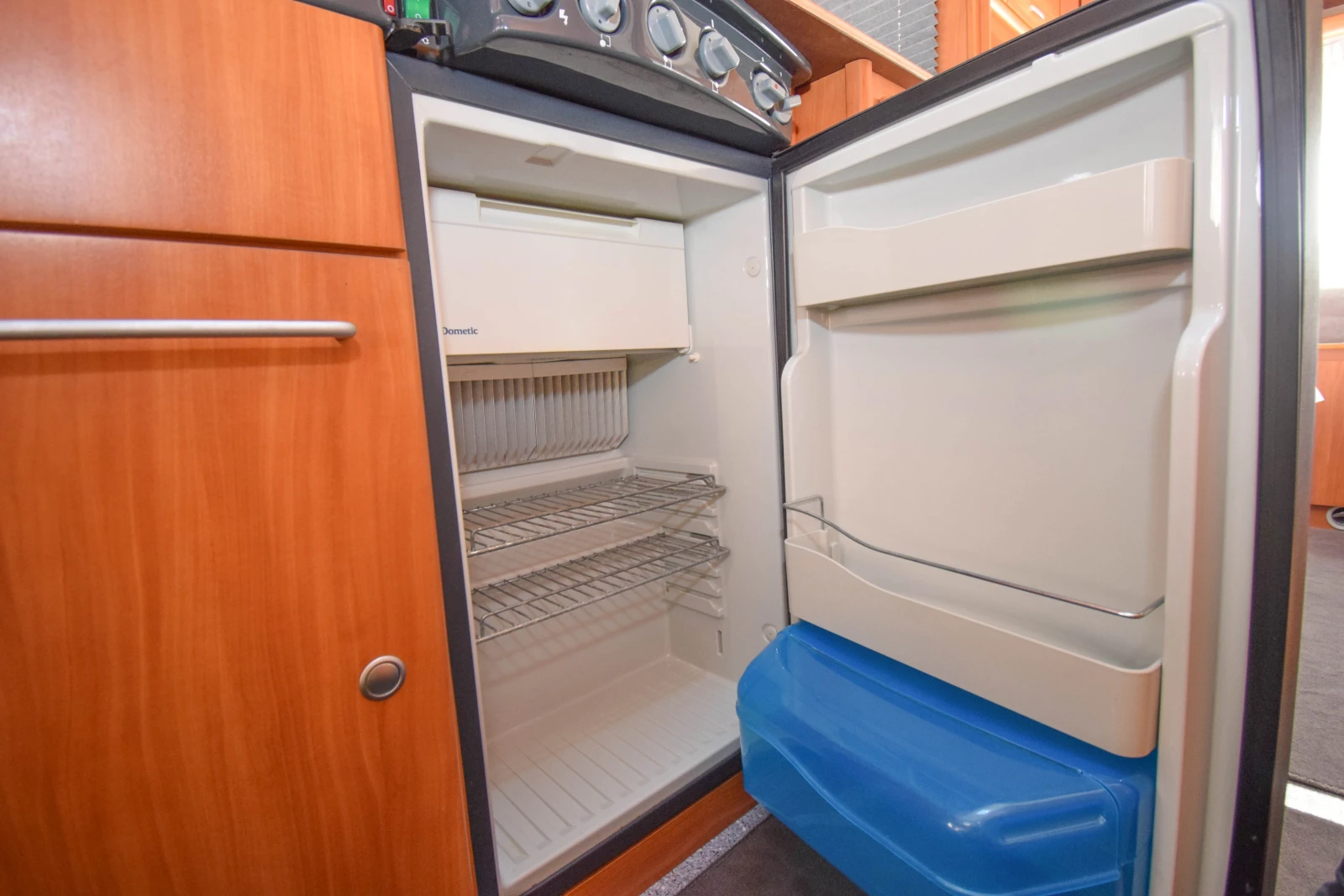 Каравана Dethleffs Beduin 510V+ КЛИМАТИК/МОТО МУВЪР - изображение 10