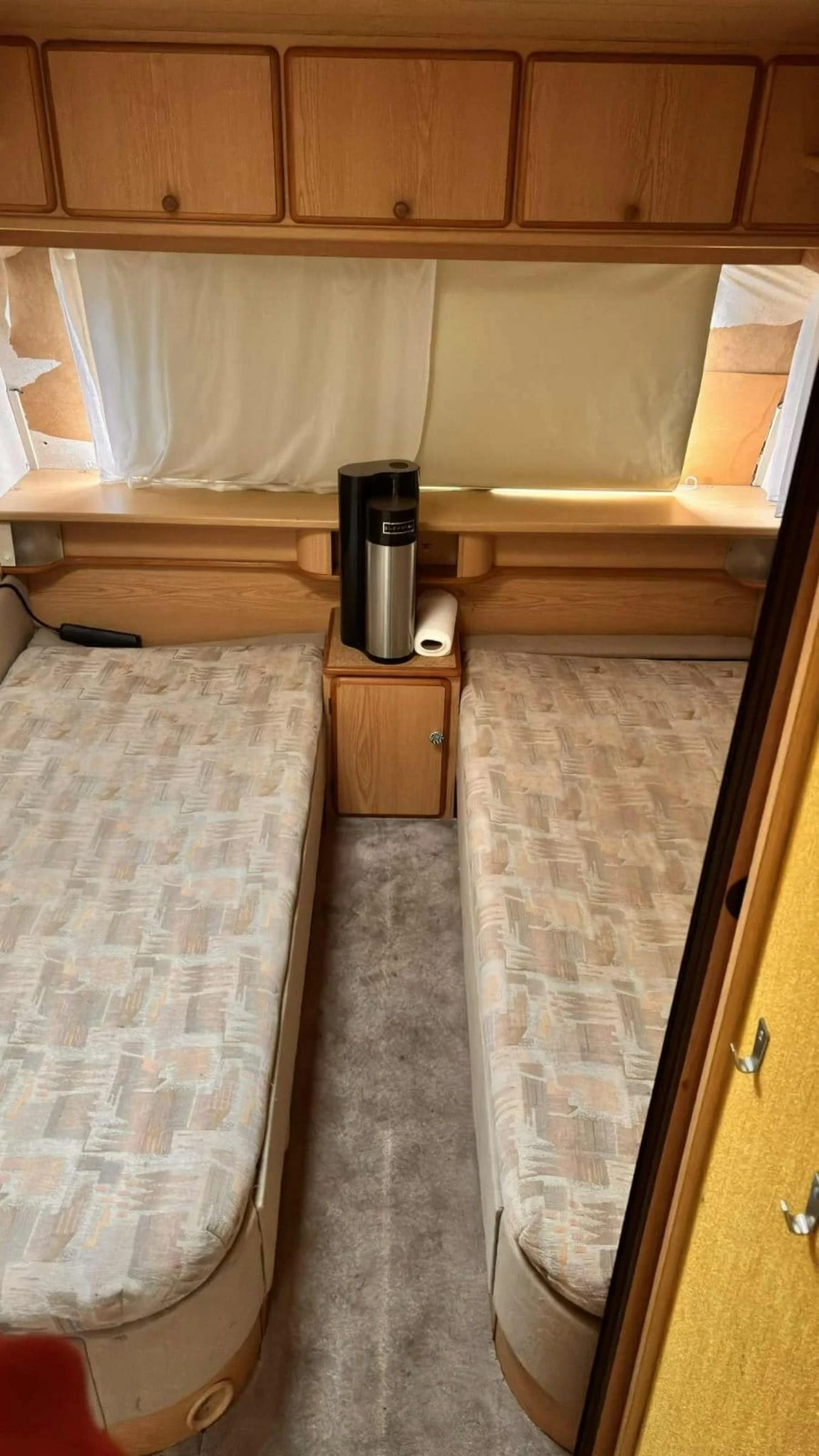 �������� Knaus | Mobile.bg � ����������� 4