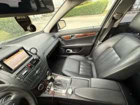 Mercedes-Benz C 320 4matic, снимка 8
