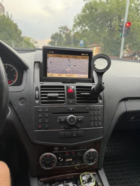 Mercedes-Benz C 320 4matic, снимка 7