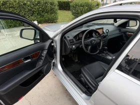 Mercedes-Benz C 320 4matic, снимка 10