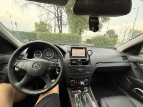 Mercedes-Benz C 320 4matic, снимка 9