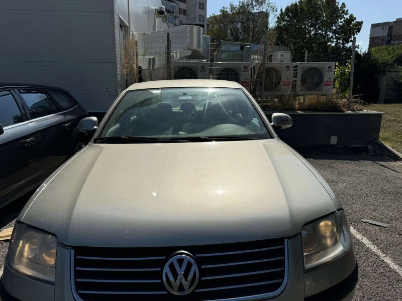 VW Passat, снимка 10 - Автомобили и джипове - 47168566