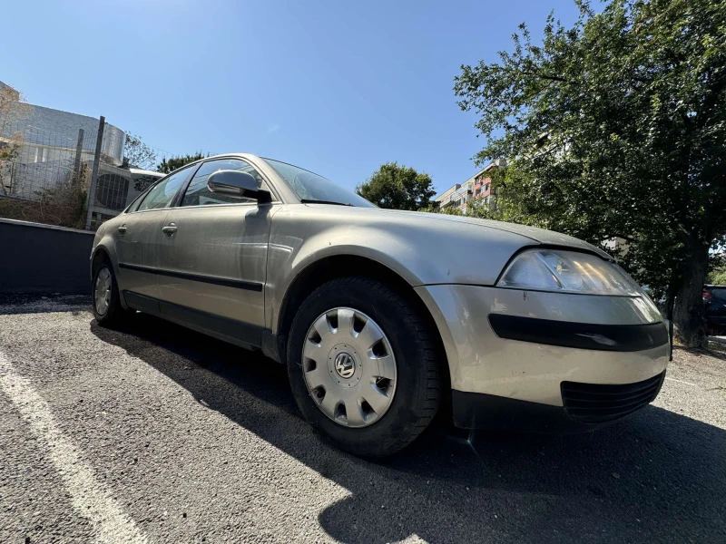 VW Passat, снимка 5 - Автомобили и джипове - 47168566