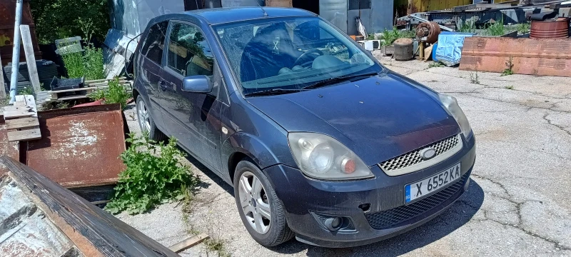 Ford Fiesta, снимка 2 - Автомобили и джипове - 48007738