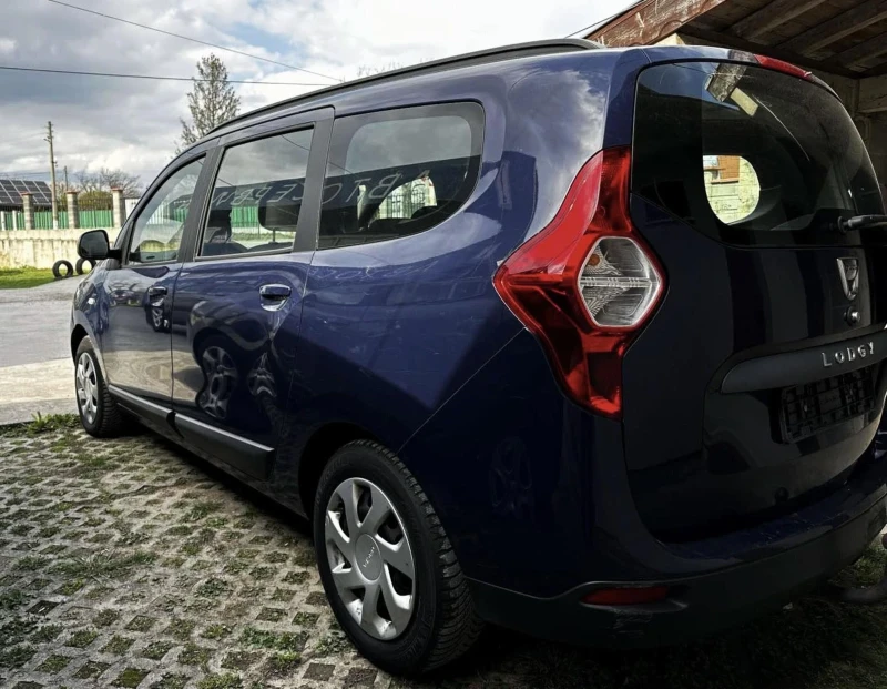Dacia Lodgy 1.5 dci, снимка 7 - Автомобили и джипове - 52438591