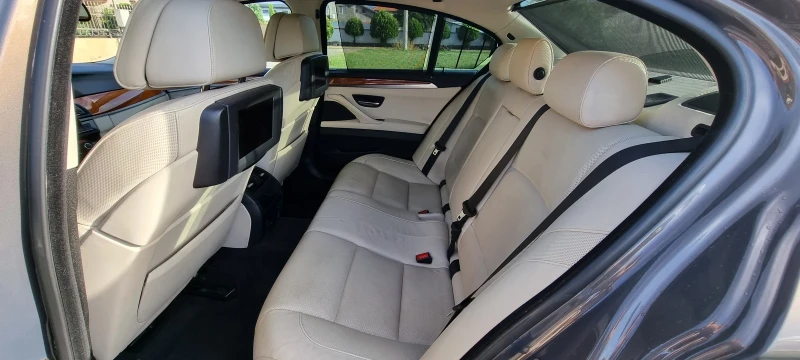 BMW 530 xDrive Individual 258кс, снимка 9 - Автомобили и джипове - 52591506