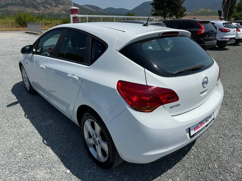 Opel Astra (KATO НОВА), снимка 8 - Автомобили и джипове - 50818897