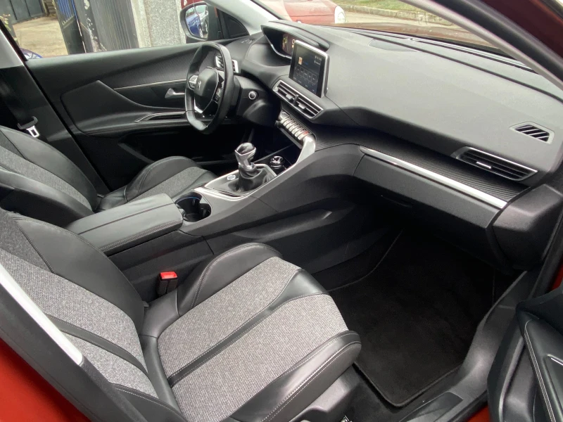 Peugeot 3008 1.6HDI-90000km!!FULL-DIST-LED-NAVI-КОЖА-PDC-EURO6B, снимка 11 - Автомобили и джипове - 51887226