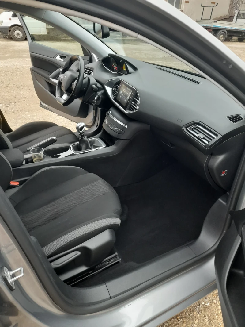 Peugeot 308 Blue HDI, снимка 14 - Автомобили и джипове - 52885659