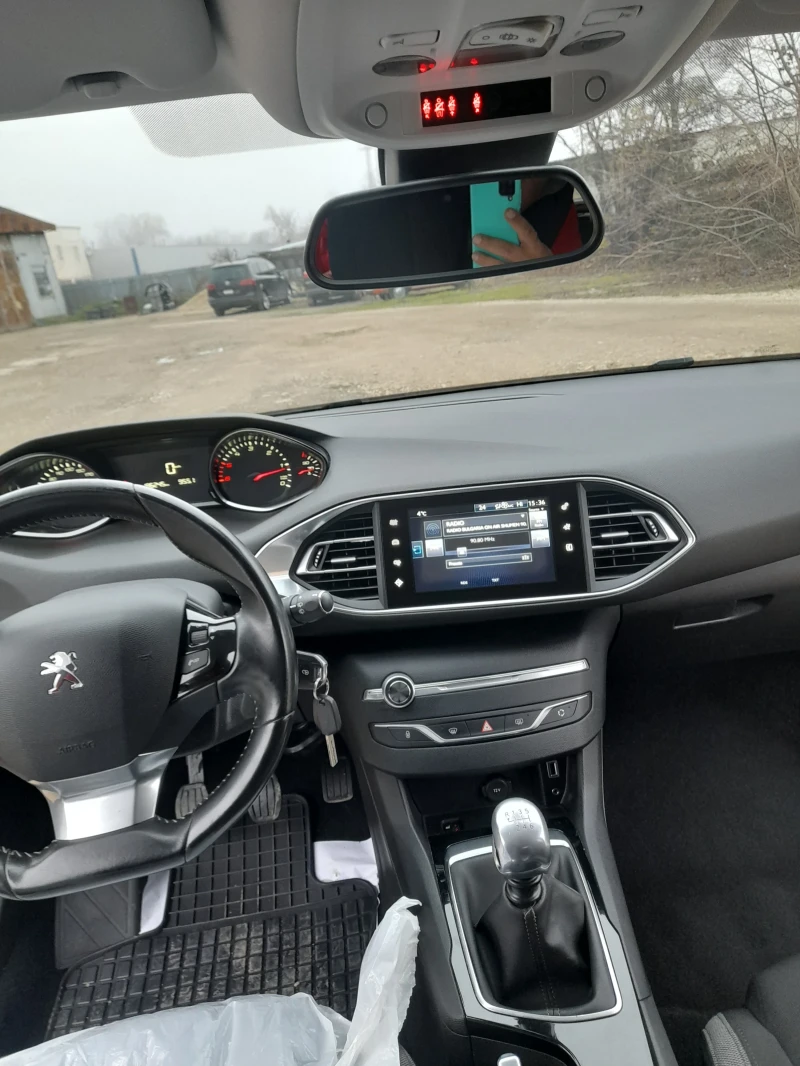 Peugeot 308 Blue HDI, снимка 8 - Автомобили и джипове - 52885659
