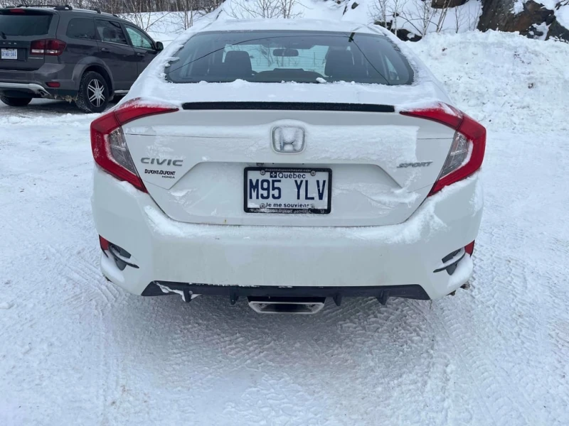 Honda Civic * Sport * CARFAX * БЕЗ ПЪРВОНАЧАЛНА ВНОСКА, снимка 4 - Автомобили и джипове - 53075068