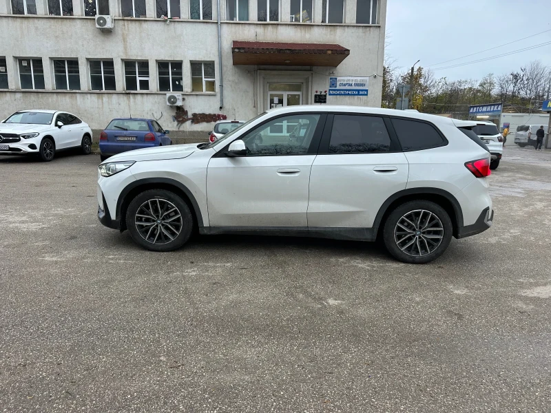 BMW iX1 XDRIVE 313 ps, снимка 3 - Автомобили и джипове - 53462093