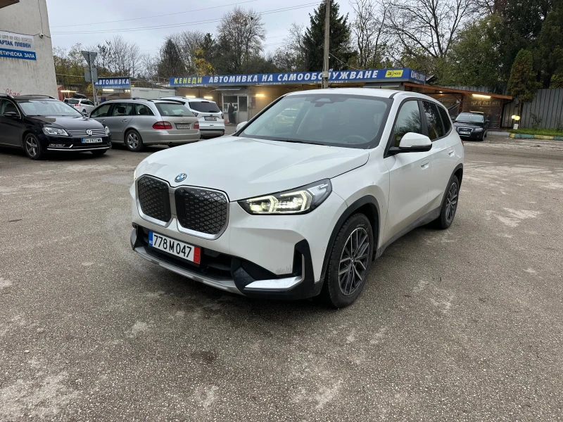 BMW iX1 XDRIVE 313 ps